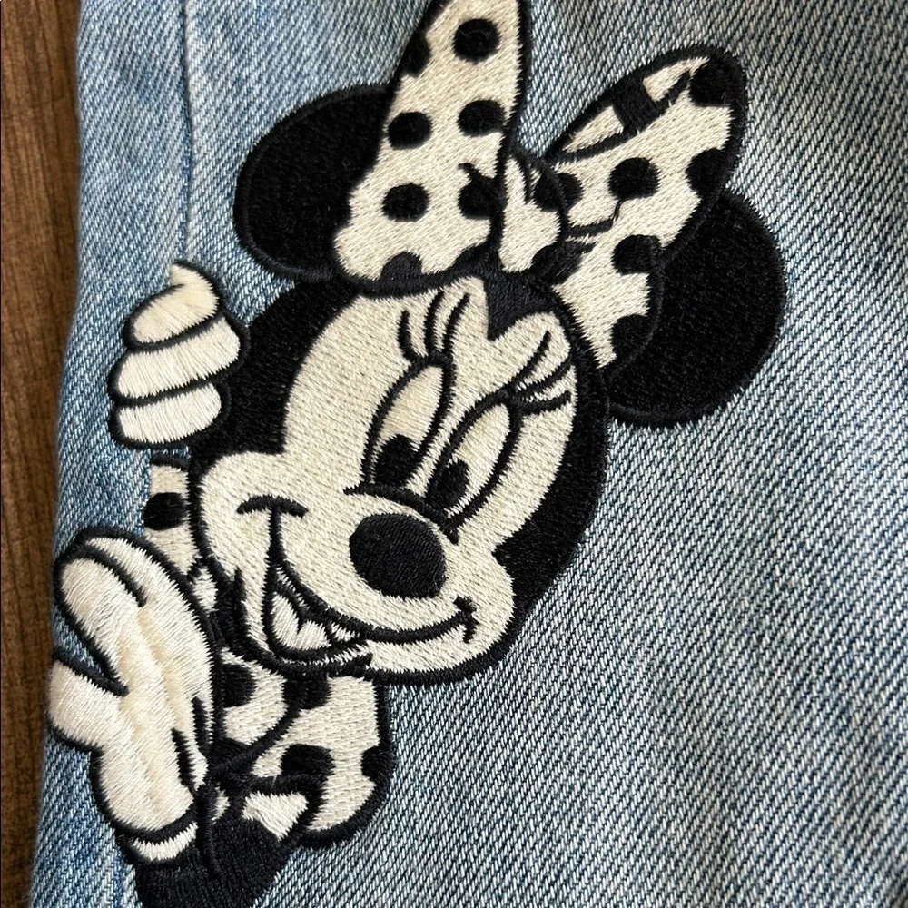 Disney Embroidered Minnie Mickey girlfriend fit Jeans